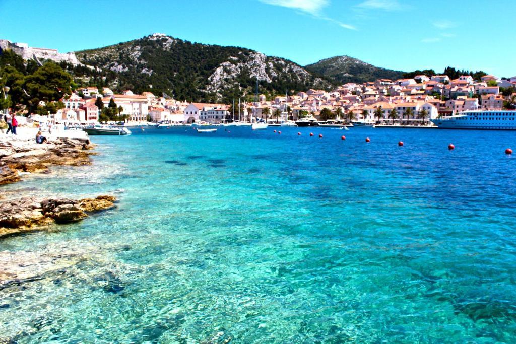 Apartments Luma Hvar Town Exterior foto
